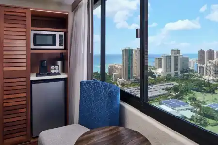 Holiday Inn Express WAIKIKI by IHG - 78