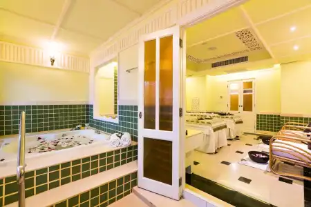 Wora Bura Hua Hin Resort and Spa - 12