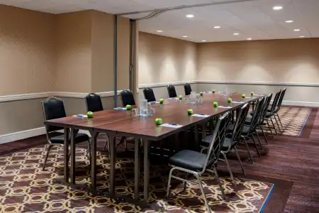 Sheraton New Orleans - 48