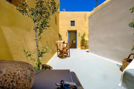 Pasithea Luxury Suites - 74