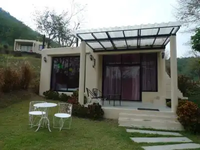 Hi - Scene Resort - 87