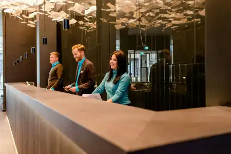 Motel One Frankfurt-Römer - 15