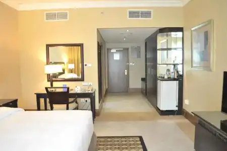 Sheraton Khalidiya - 22