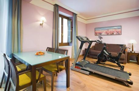 Suites Gran Via 44 Apartahotel - 29