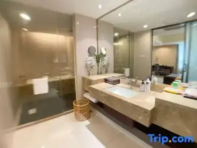 Chengdu Sovereign - 55