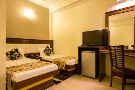 CAPITAL O74390 Grand Park Inn - 25