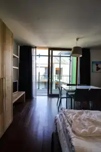 Komodo Short Stay Apartments - 28