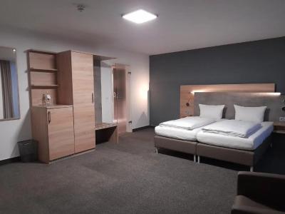 PANORAMA in Neustadt an der Weinstraße - 79