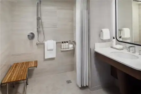 Grand Hyatt DFW - Connected to the airport - 25