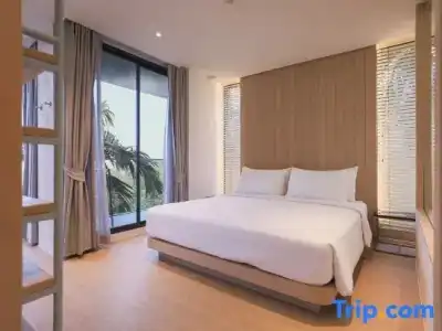 Balcony Seaside Sriracha & Serviced Apartments (SHA Extra Plus) - 124