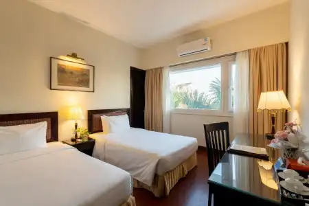 Century Riverside Hue - 4
