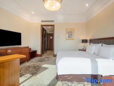 Wuhan Jin Jiang International - 99
