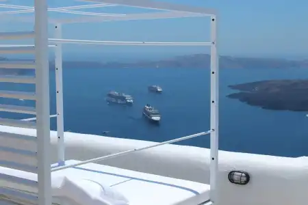 Cocoon Suites - 146