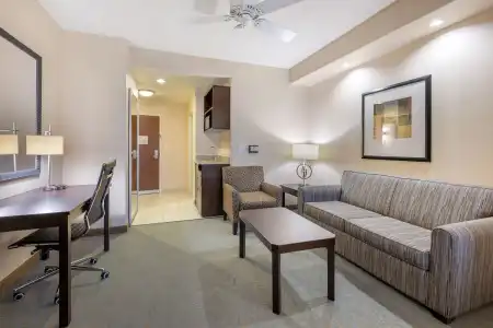 Best Western Plus Midland Suites - 50