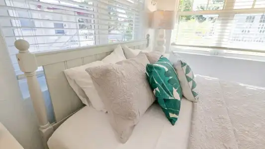 Coconut Inn - 189