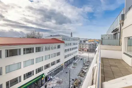 Hlemmur Suites - 59