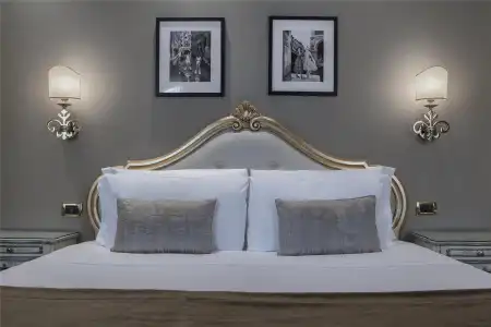 Olimpia Venice, BW signature collection - 115