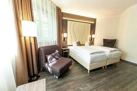PLAZA INN Schmöker-Hof - 50