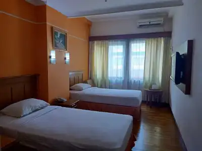 Mega Cikini - 4
