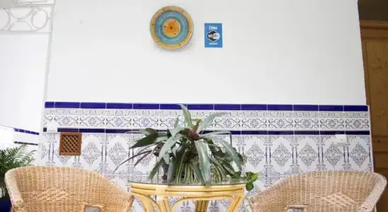 Hostal El Arco - 1