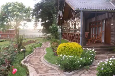 Governor's Chalet - 7