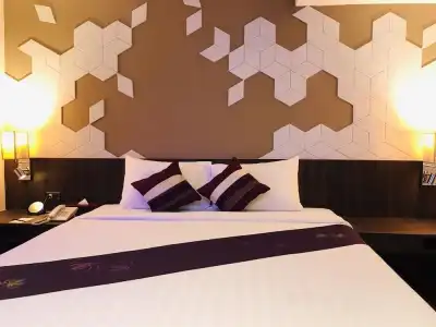 Paradiso Boutique Suites - 41