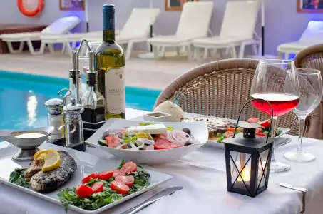 Alia suites and spa - 10