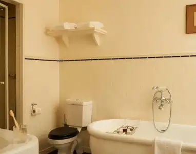 Château Voltaire - 10