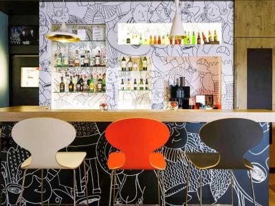 Ibis Versailles Château - 18