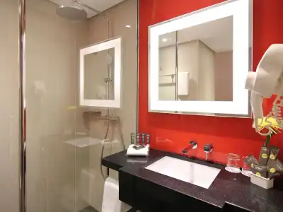 Novotel World Trade Centre Dubai - 55