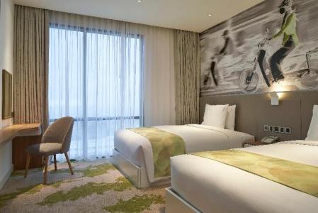Holiday Inn & Suites SAIGON AIRPORT by IHG - 50