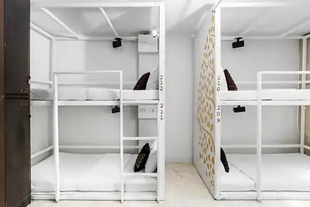NapPark Hostel - 43