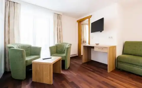 Haus Regina - 12