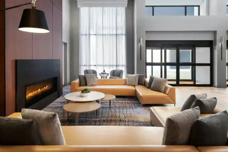 Deltas by Marriott Green Bay - 2