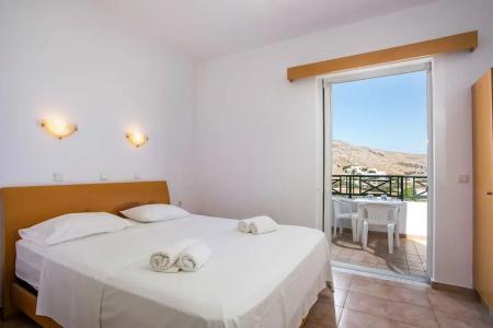 Lambis Studios & Apartments - 2
