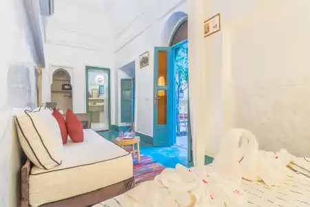 Riad Swaka - 68
