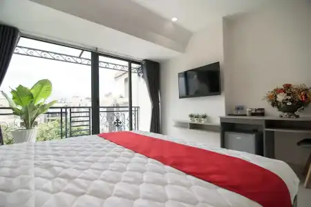 Bin Bin 7 - Near Ton Duc Thang University - 83