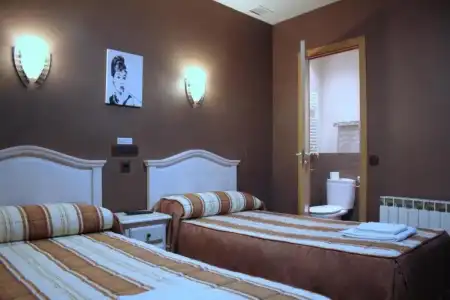 Hostal Regio - 40