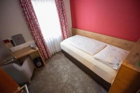 Azenberg Stuttgart, Sure Collection by BW - 39