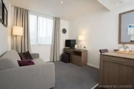 Staybridge Suites Birmingham by IHG - 9