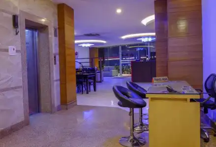 Regal Airport - 27