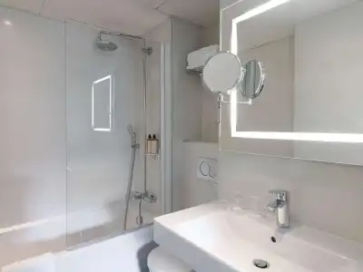 Mercure Paris Montparnasse Raspail - 7