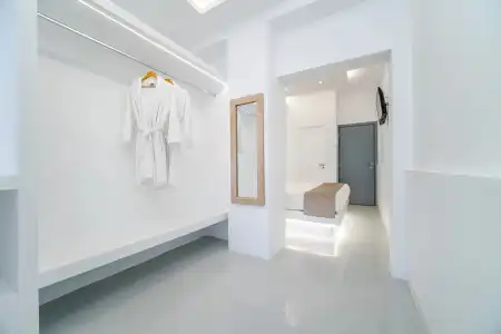 Serenità Luxury Suites - 3