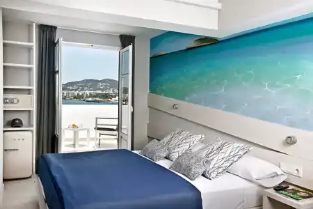 Ryans La Marina - 128