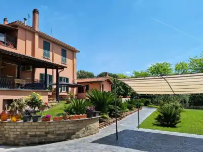Il Casale Nel Parco Guesthouse - 38