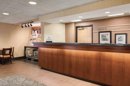 Hampton Inn Des Moines-Airport - 22