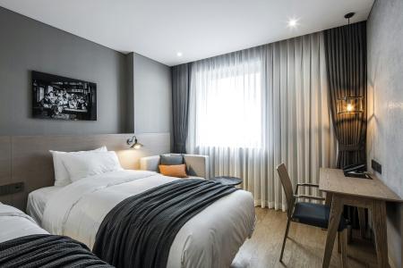 Hotel28 Myeongdong - 40