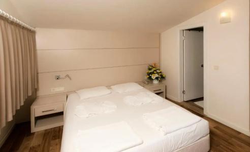 La Gaia Only Adult - 44