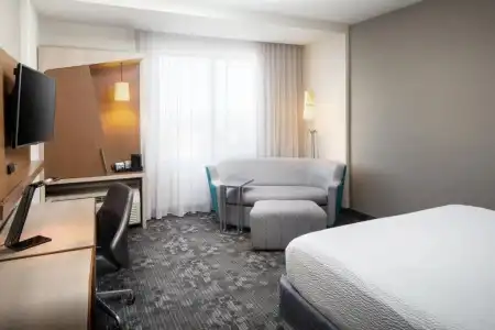 Courtyard by Marriott Lubbock Downtown/University Area - 37