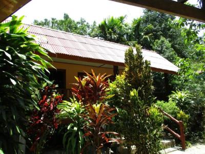 Khao Sok Island Resort and Spa - 42